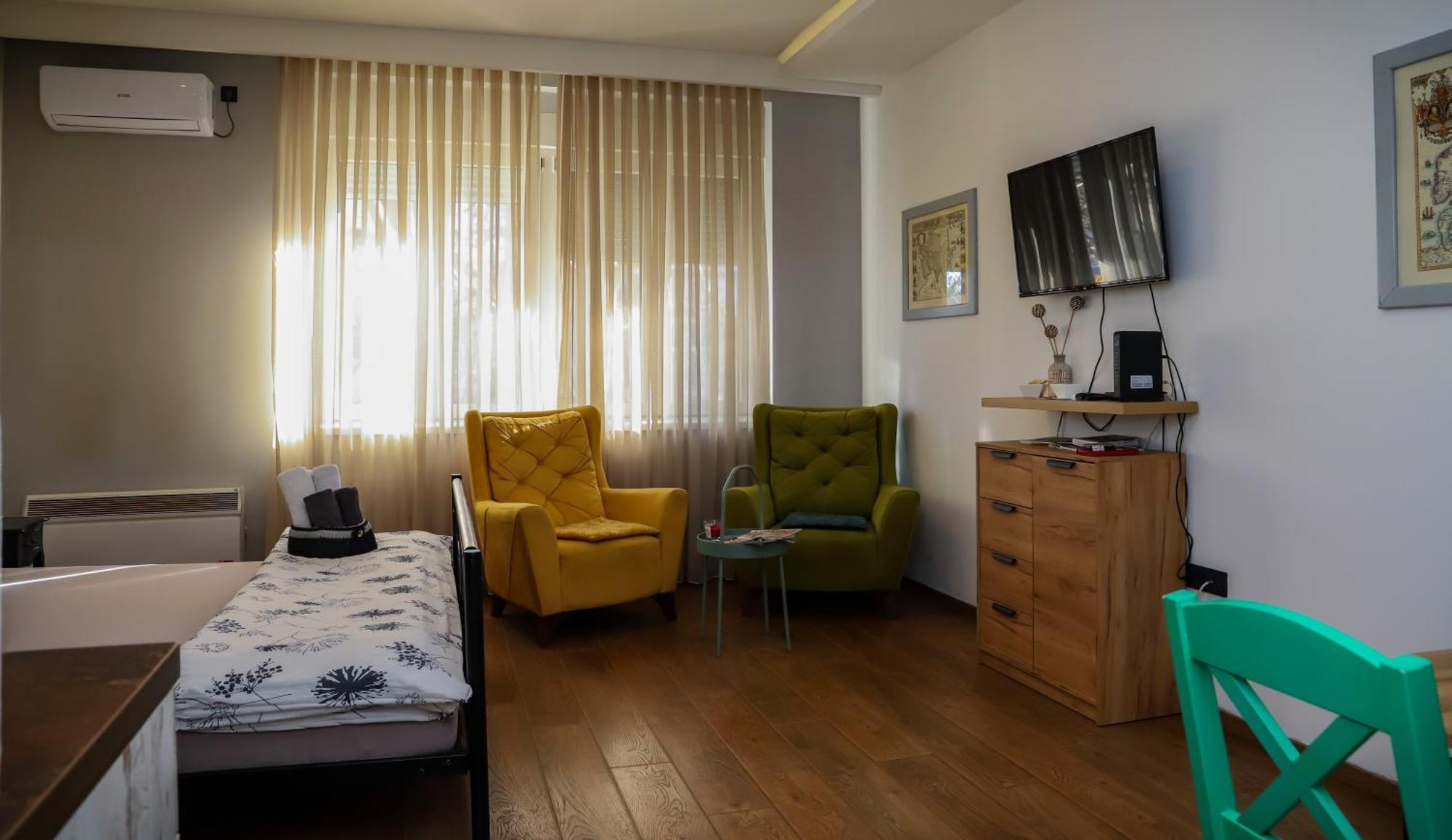 Apartmán Rezervisi Slobodno, U Centru Smo Novi Sad Exteriér fotografie