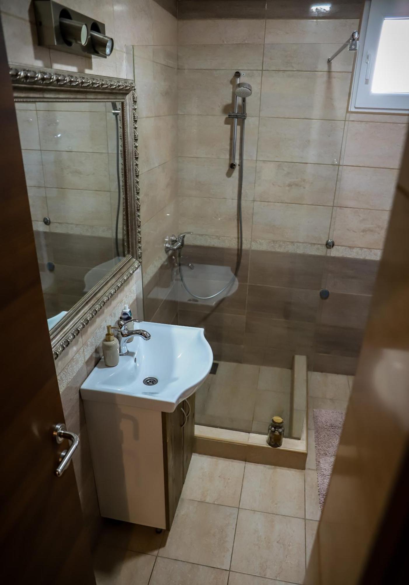 Apartmán Rezervisi Slobodno, U Centru Smo Novi Sad Exteriér fotografie