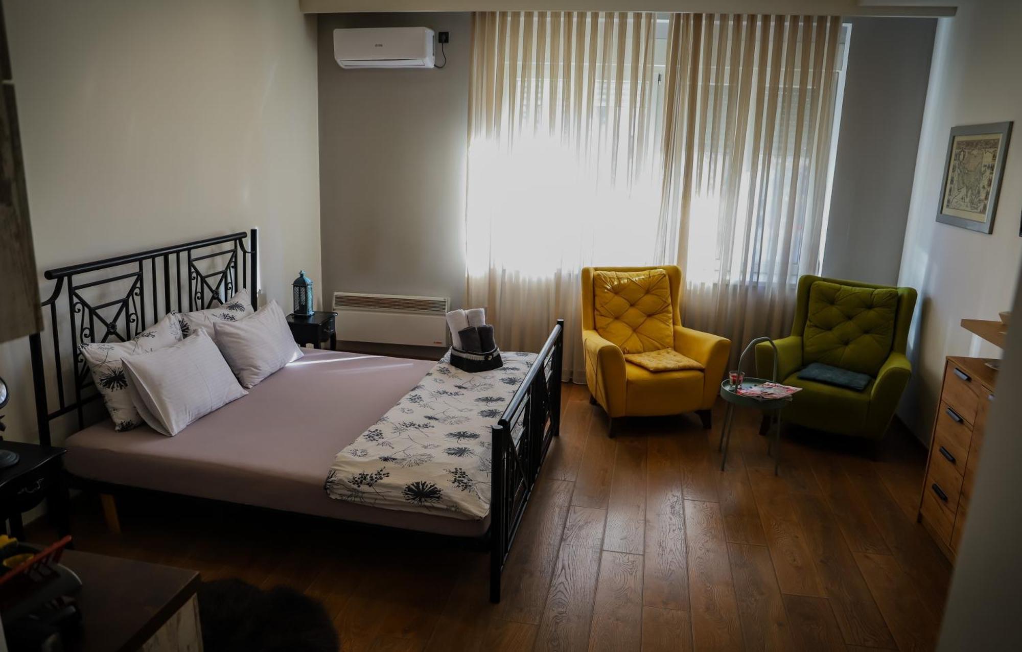 Apartmán Rezervisi Slobodno, U Centru Smo Novi Sad Exteriér fotografie