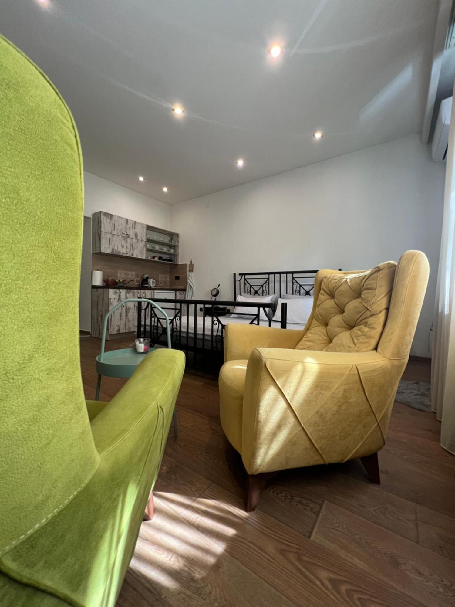 Apartmán Rezervisi Slobodno, U Centru Smo Novi Sad Exteriér fotografie